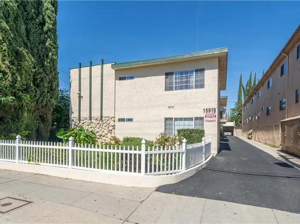 15919 Vanowen St, Van Nuys, CA 91406