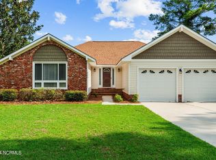 405 Rockledge Rd, New Bern, NC 28562