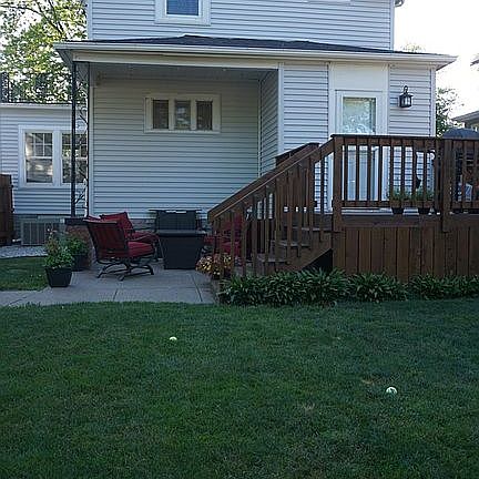2nd image of 1911 Farnam St