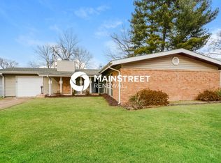 3045 Durwood Dr, Florissant, MO 63033