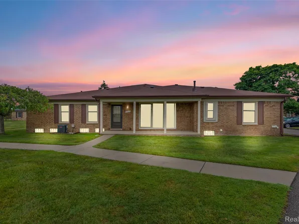 15021 Victoria Ct, Shelby Township, MI 48315