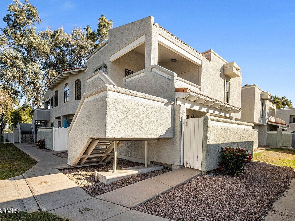 1st image of 850 S River Dr Unit 2075