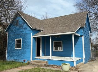 127 E Walker St, Denison, TX 75021