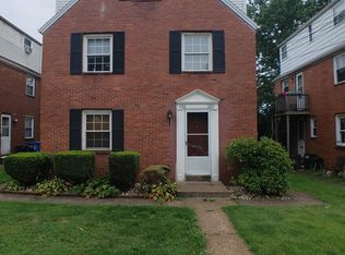 1030 Summit St #1, McKeesport, PA 15132