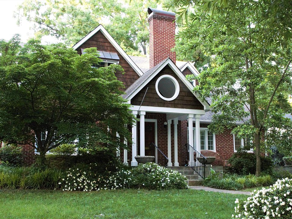 1st image of 735 Romany Rd