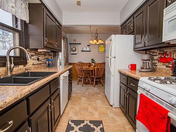 2nd image of 4054 Oriole Ave SW