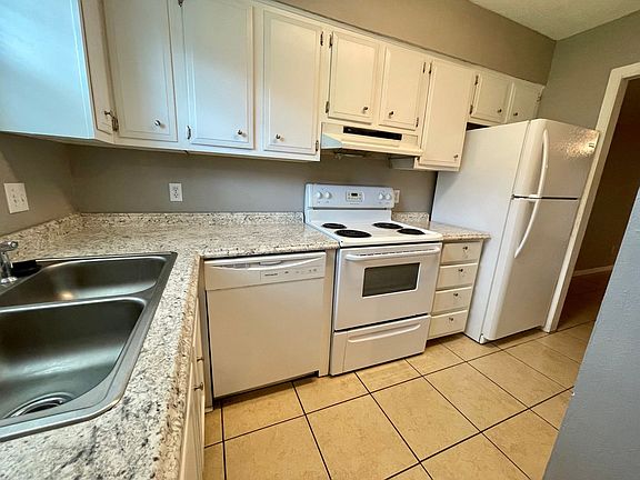 3rd image of 6945 Calder Ave #14-C
