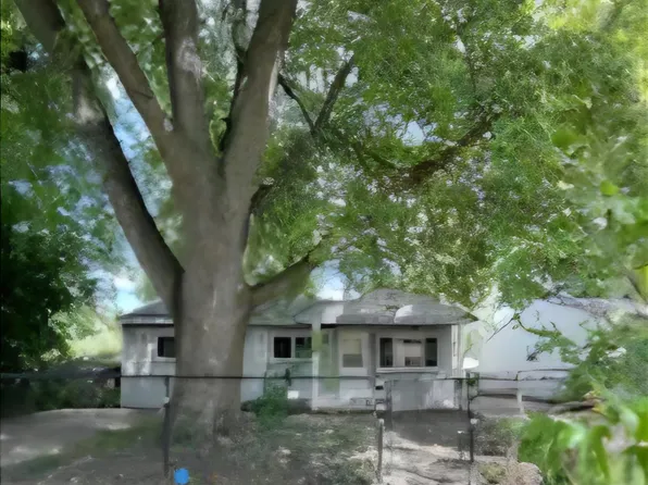 789 Gates Ave, Ypsilanti, MI 48198