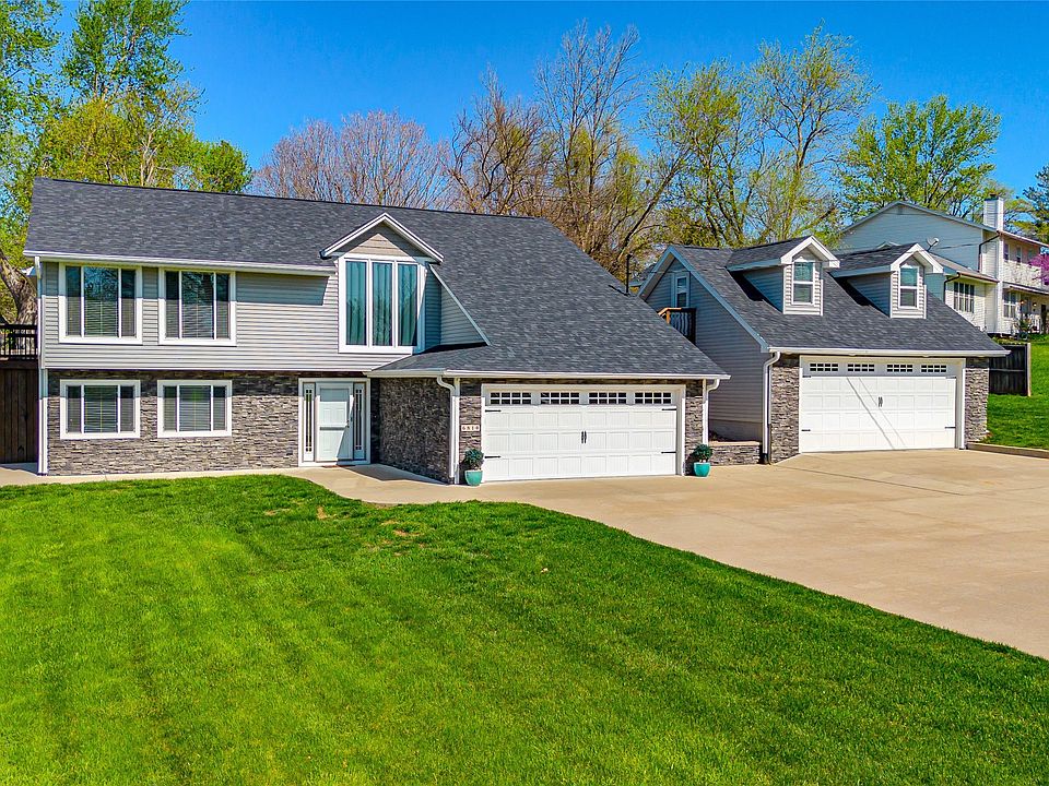 1st image of 6810 Coburn Ln