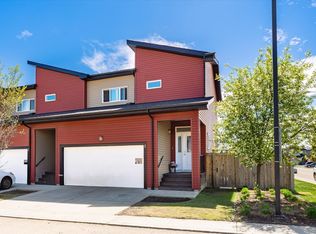Haya Place, Edmonton, AB T6V 0M6