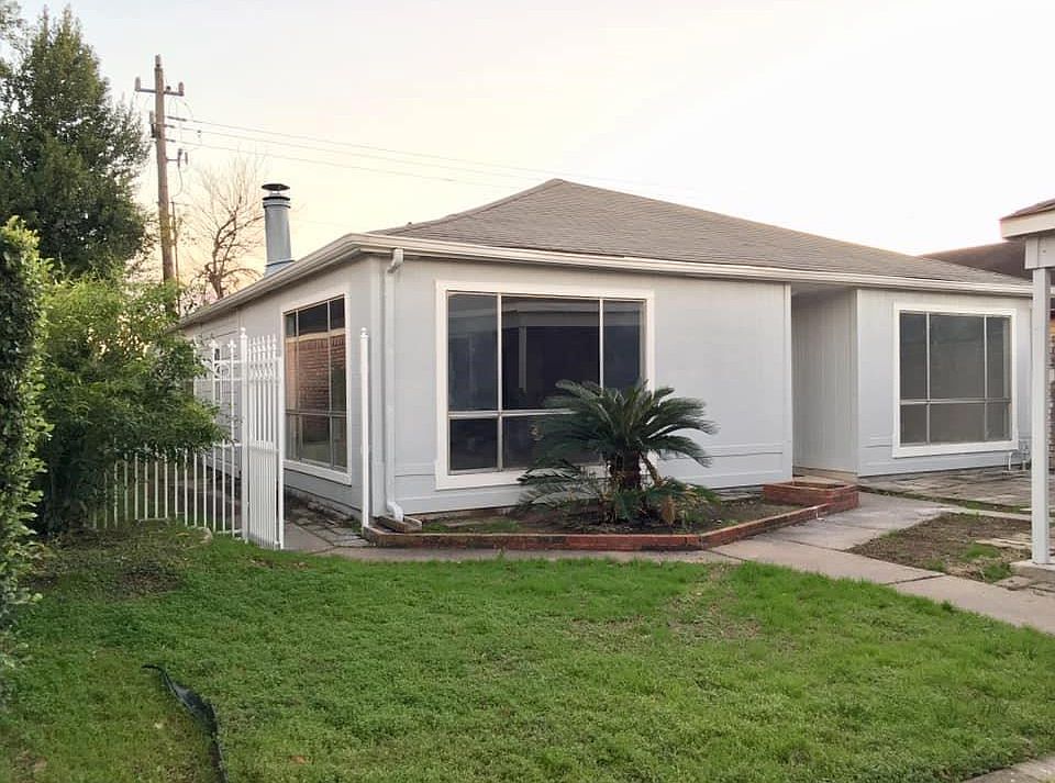 1st image of 13043 Lima Dr