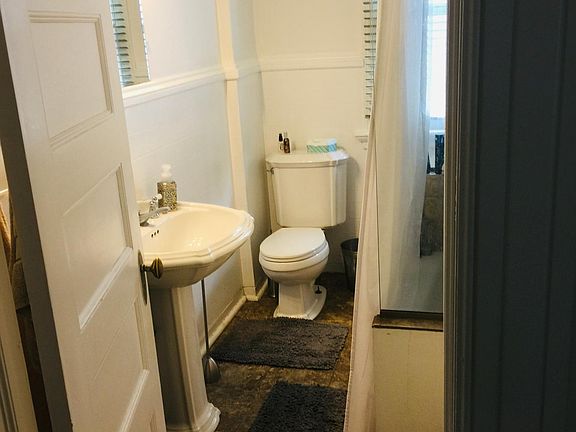 5th image of 80 Manning Blvd Floor 2