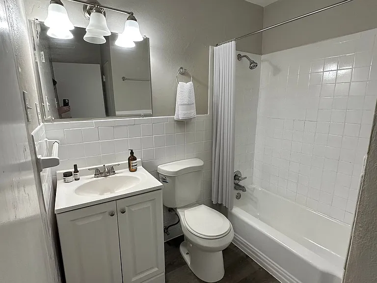 4192 Meramec St — Photo 13