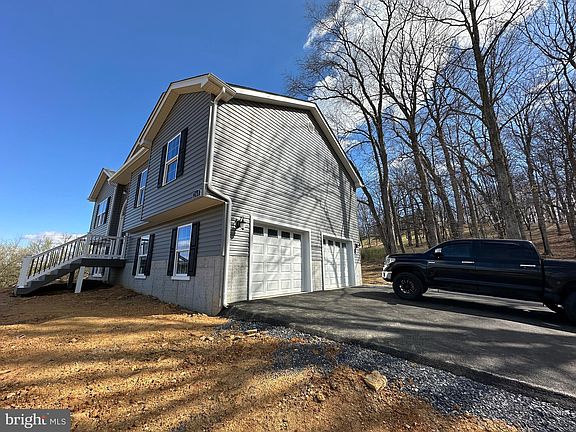 2nd image of 260 Willa Cathers Ln