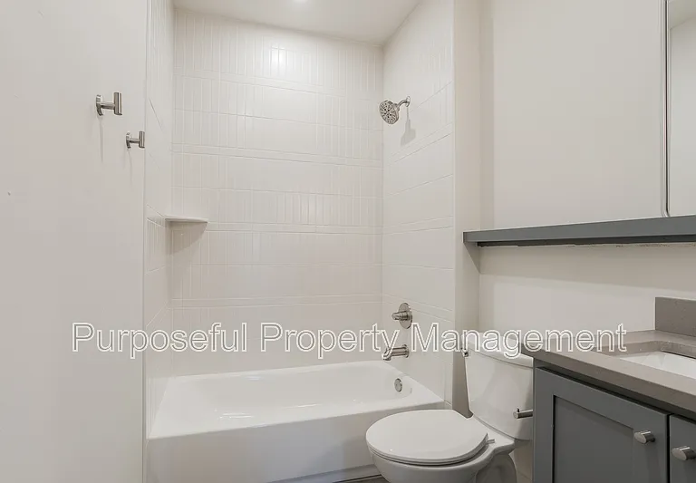 934 Hangar Dr #1 — Photo 25
