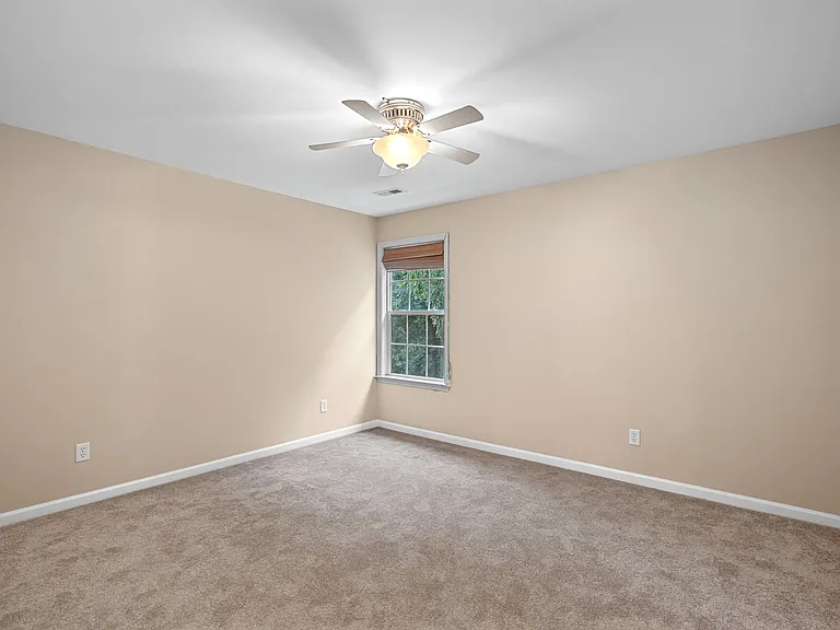 12023 Stone Forest Dr — Photo 34