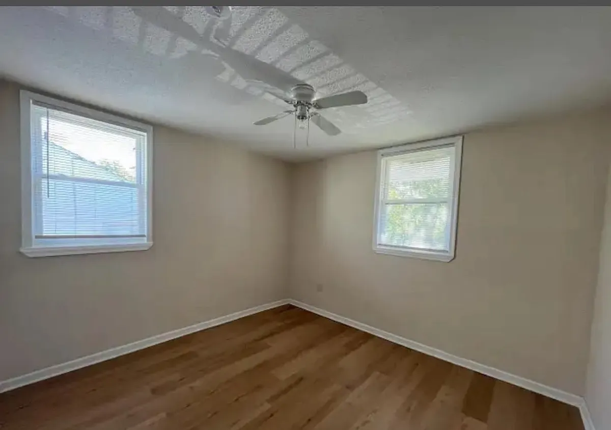 Building Photo - 9610 51st Pl
