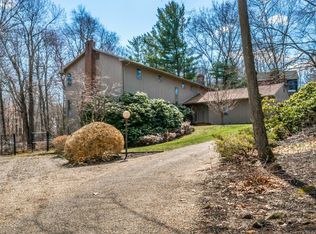 105 Orchard Rd, West Hartford, CT 06117