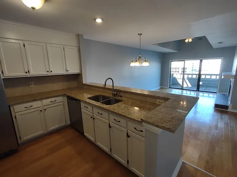 9041 J M Keynes Dr #9 — Photo 6