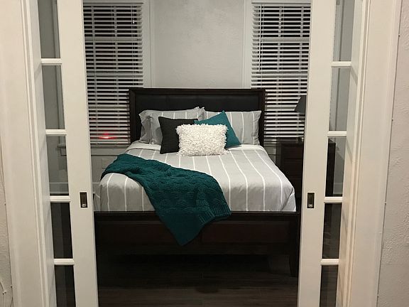 5th image of 407 S Melville Ave #Furnished