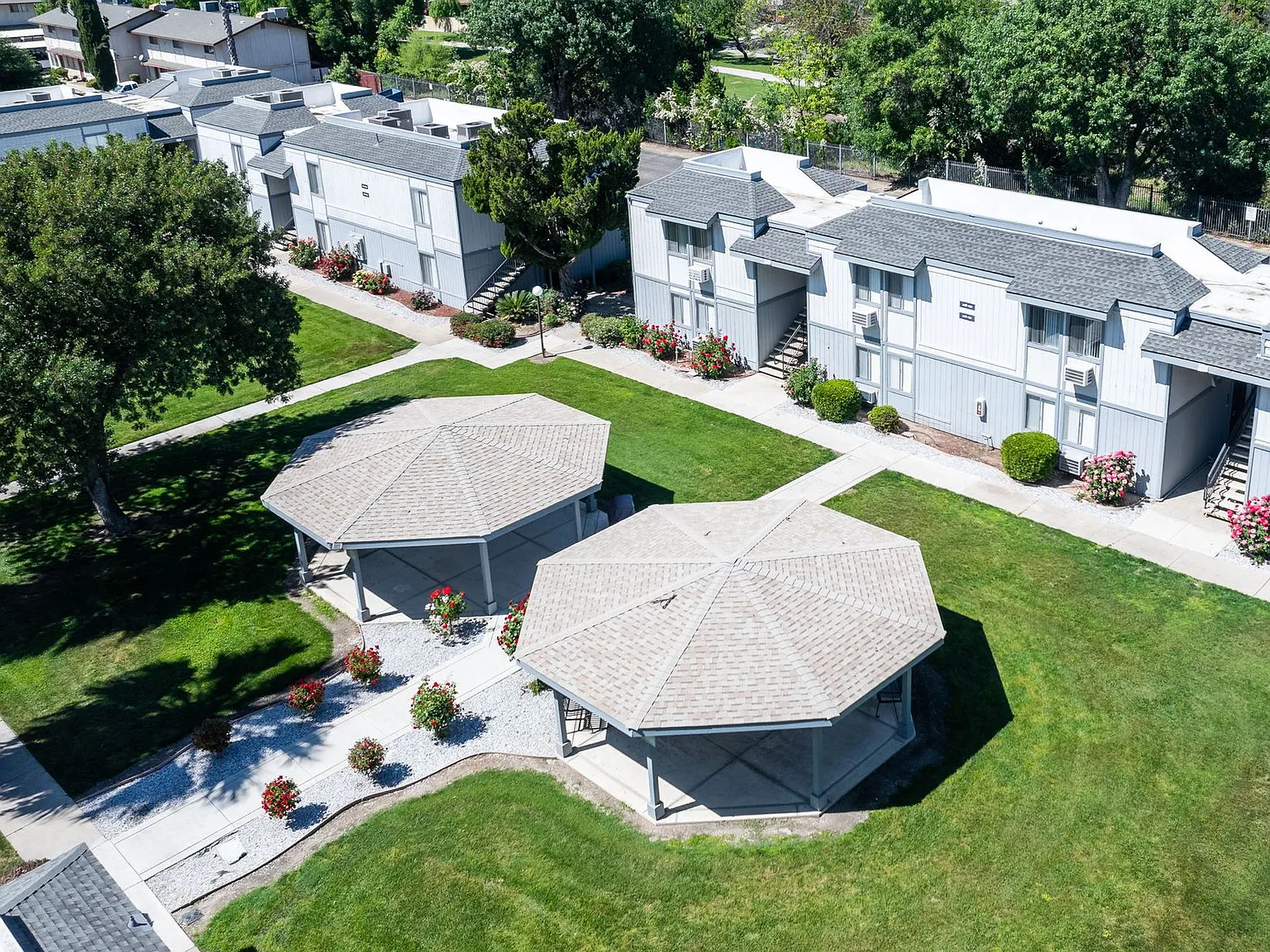 Park View Estates — Photo 1