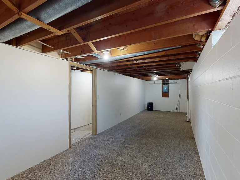 713 Stanton Ave — Photo 10