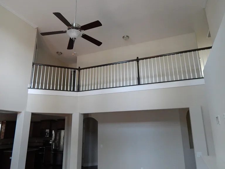 612 Wyndham Way — Photo 53