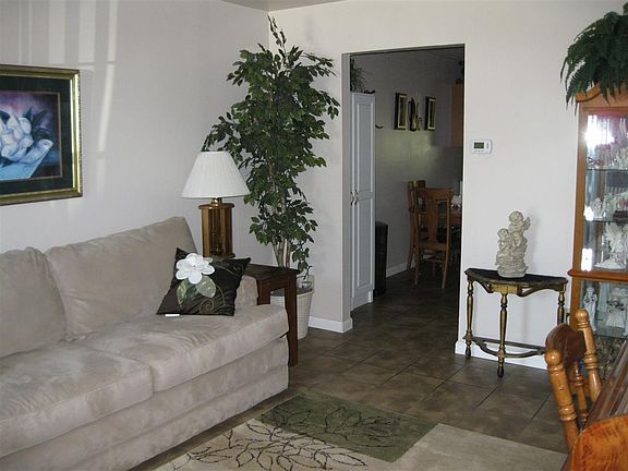 3rd image of 1706 Kensington On Berkley