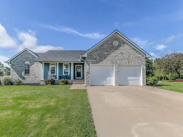 1303 Willowbrook Cir, Towanda, KS 67144