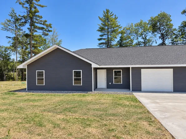 1576 N Farming Rd, Woodruff, WI 54568