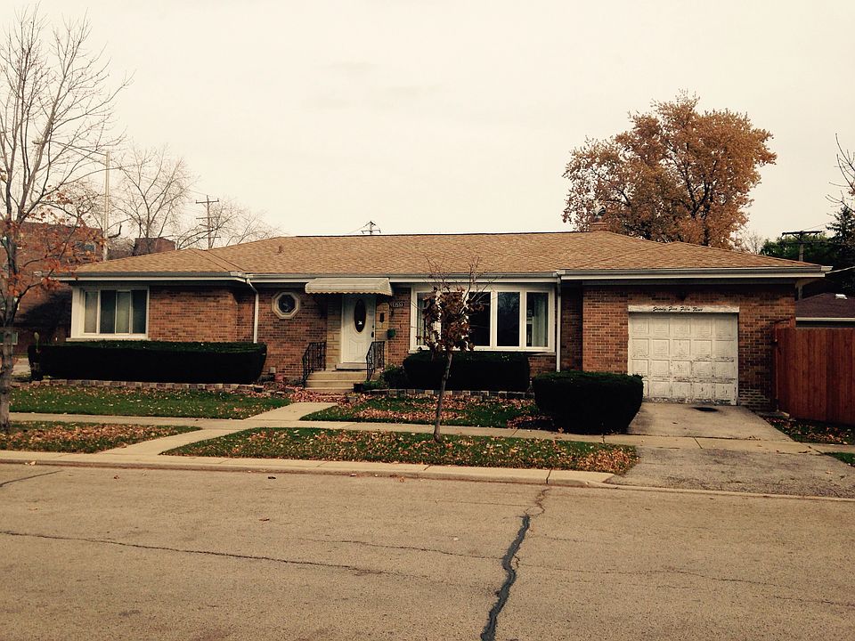 1st image of 7553 Lamon Ave