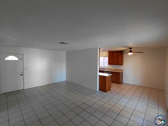 2nd image of 738 Brentwood Ave