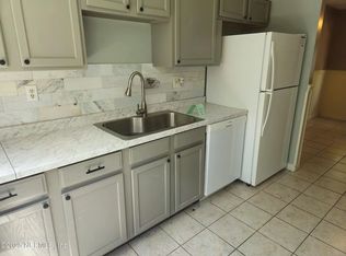 (Undisclosed Address), Jacksonville, FL 32211