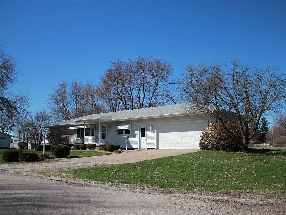 1st image of 312 Clover Dr