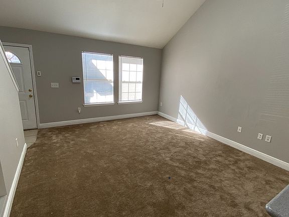 4th image of 3245 Sawtooth Dr