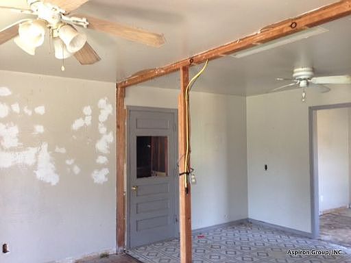2nd image of 1125 Locust Dr