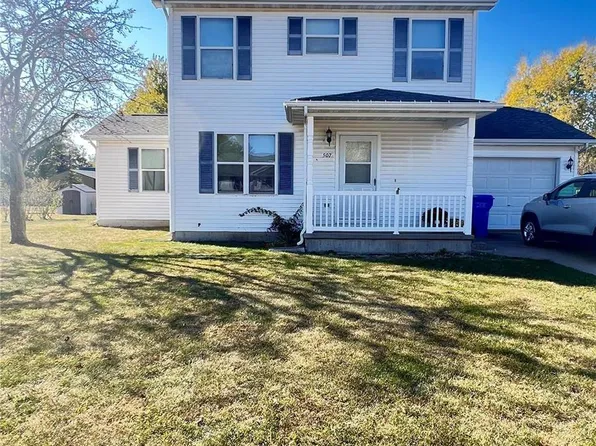 507 N Coneflower Dr, Athens, IL 62613