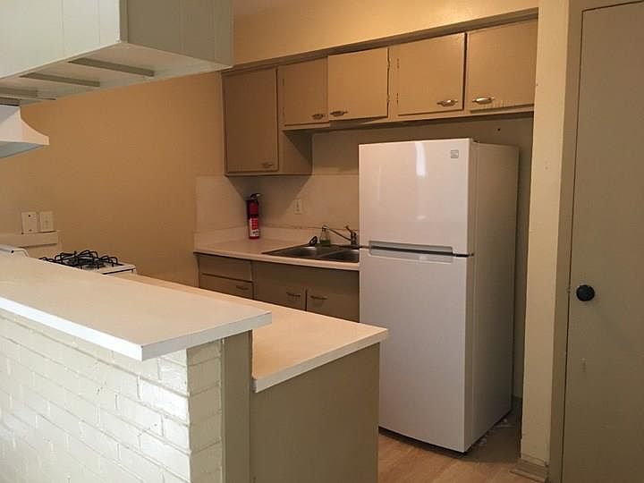 1st image of 1849 Richmond Ave APT 56