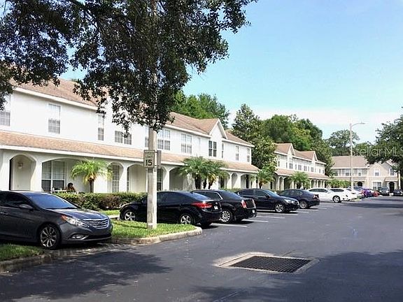 3rd image of 12725 Country Brook Ln