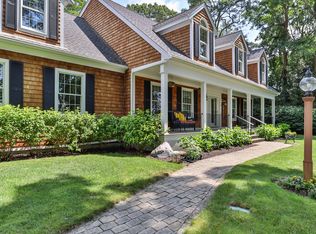 10 Rolling Ridge Ln, Sandwich, MA 02563