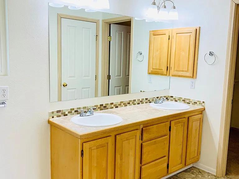 11696 Vantage Vista Pl NW — Photo 9