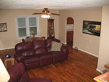 Family Room to Dining