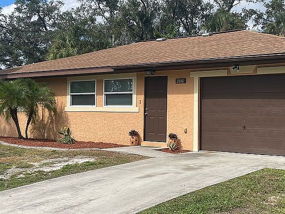 3rd image of 2848 Yuma Ave