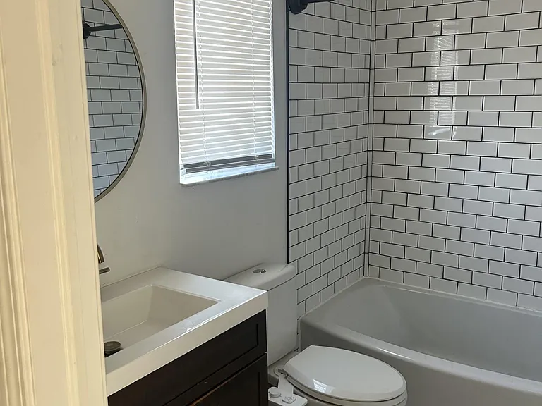 7077 Rolling Hills Dr — Photo 6
