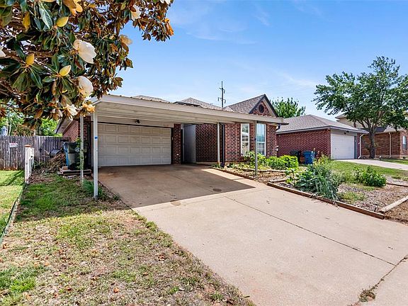 3rd image of 9237 Apple Dr