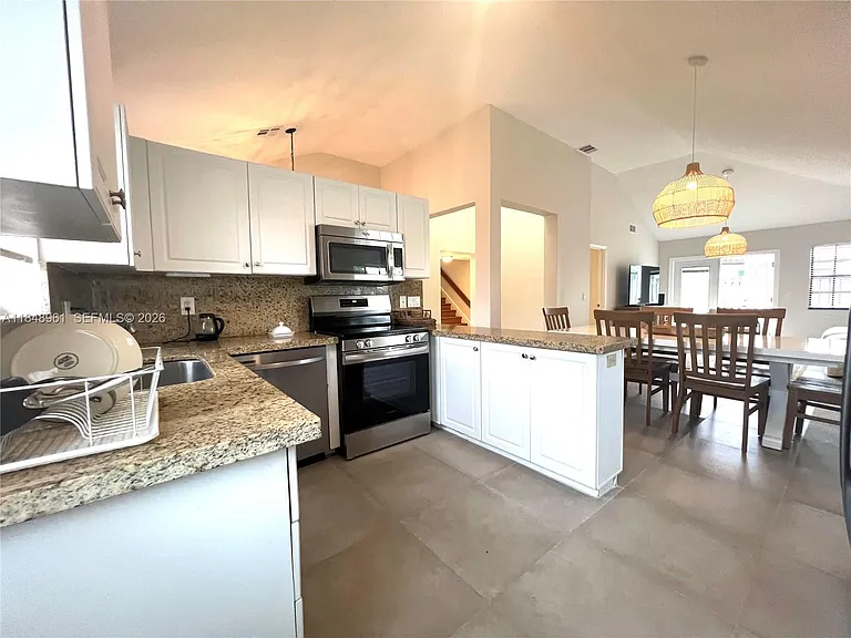 13473 Fountain View Blvd #1 — Photo 19