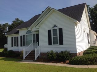 2406 Setter Ct, Greenville, NC 27834