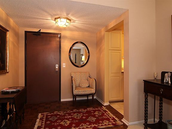 4th image of 7220 York Ave S APT 302