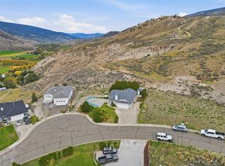 1398/1400 Semlin Dr, Cache Creek, BC V0K1H0