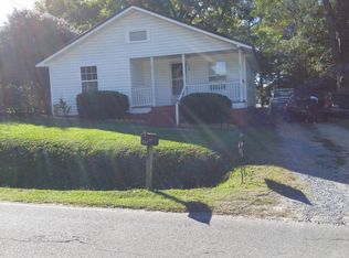 114 Temple St, Four Oaks, NC 27524